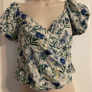 Astr the Label Floral Print Puff Sleeve Crop Top Size Large‎ Cottage Preppy
